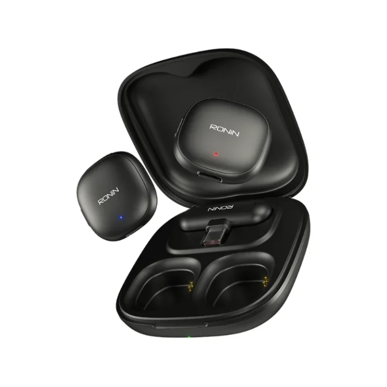 Ronin Clarity R-8005 wireless vlogging mic with Type-C and Lightning options available on FlexyBay